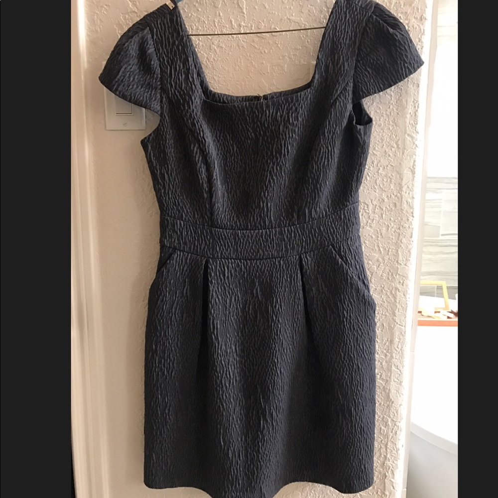 BCBG grey shirt dress with cap sleeves and pockets